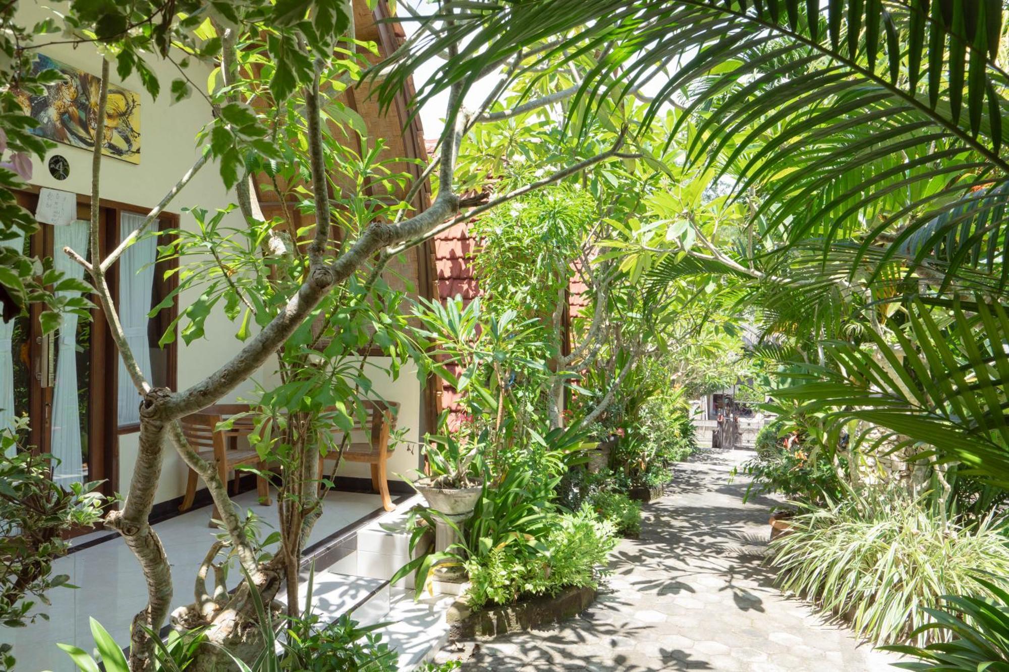 Ratu Cottage By Ourstory Travels Batununggul Exterior foto